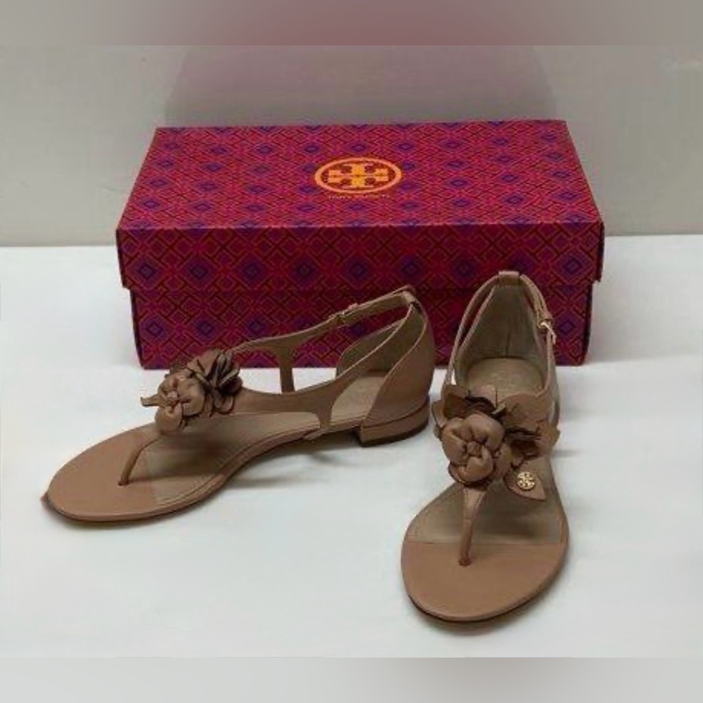 🌼 NIB 🌼Tory Burch Blossom Nappa Leather Light Makeup Flat Sandals